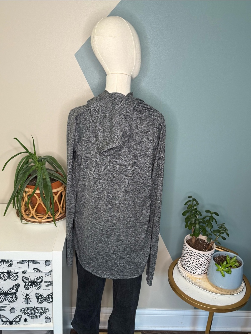 Athleta Gray Marl Face Cover Hoodie Techwear Running Pullover Medium - Picture 5 of 11
